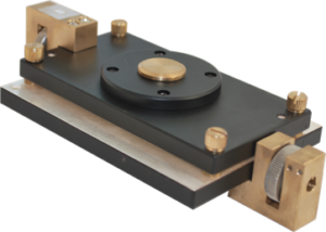 Split Post Dielectric Resonator